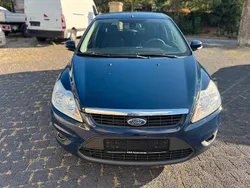 Blau Gebraucht 2009 Ford Focus Style Kombi | 1.999 € (Fairer Preis)