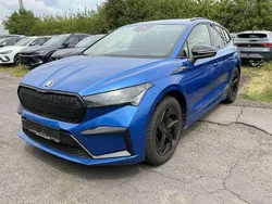 Raceblau metallic Gebraucht 2021 Skoda Enyaq iV SportLine SUV | 28.785 € (Etwas zu teuer)