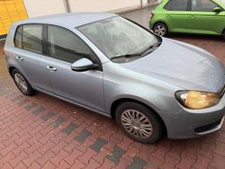 Blau Gebraucht 2009 VW Golf VI Kleinwagen | 3.800 € (Fairer Preis)