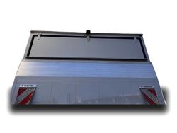 Weiss Gebraucht 2023 Iveco Massif | 102.993 €