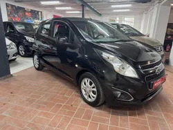 Schwarz Gebraucht 2013 Chevrolet Spark LS Kleinwagen | 2.990 € (Fairer Preis)