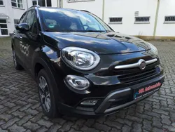 Colore esterno cinema schwarz Gebraucht 2016 Fiat 500X Cross SUV | 11.199 € (Fairer Preis)
