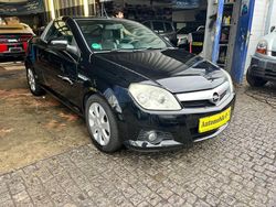 Schwarz Gebraucht 2008 Opel Tigra Edition Cabrio | 3.900 € (Etwas zu teuer)