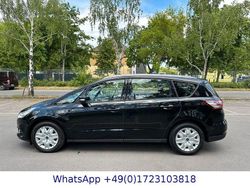 Schwarz Gebraucht 2018 Ford S-MAX S Van / Kleinbus | 13.685 € (Fairer Preis)