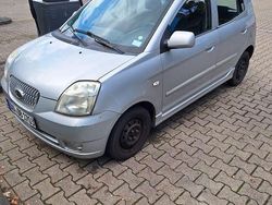 Silber Gebraucht 2004 Kia Picanto EX Kleinwagen | 1.000 € (Etwas zu teuer)