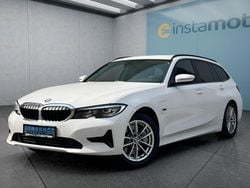Gebraucht 2022 BMW 330e Kombi | 28.249 € (Superpreis)