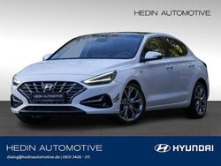 Weiß Gebraucht 2023 Hyundai i30 Prime Limousine | 23.250 € (Etwas zu teuer)
