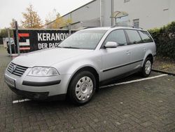 Silber Gebraucht 2002 VW Passat Comfortline Kombi | 3.999 € (Teuer)