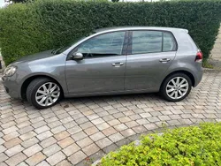 Grau Gebraucht 2010 VW Golf VI Highline Limousine | 6.200 €