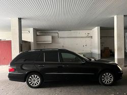 Schwarz Gebraucht 2007 Mercedes E220 Elegance Kombi | 4.500 € (Teuer)