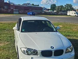 Weiß Gebraucht 2009 BMW 116 Kleinwagen | 4.990 € (Fairer Preis)