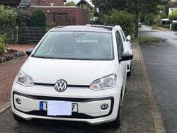 Weiß Gebraucht 2017 VW up! move up! Kleinwagen | 5.990 € (Guter Preis)