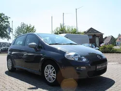 Grau Gebraucht 2015 Fiat Punto Evo Kleinwagen | 5.995 € (Fairer Preis)