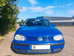 Blau Gebraucht 2001 VW Golf IV Edition Limousine | 2.499 € (Fairer Preis)