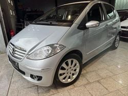 Grau metallic Gebraucht 2005 Mercedes A200 Van / Kleinbus | 3.450 € (Fairer Preis)