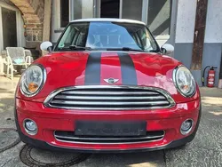 Rot Gebraucht 2006 Mini Cooper Kleinwagen | 3.899 € (Fairer Preis)