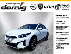 Cararra weiss Gebraucht 2024 Kia XCeed 4 SUV | 29.290 € (Fairer Preis)