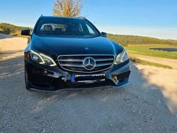 Schwarz Gebraucht 2014 Mercedes E350 AMG line Kombi | 17.100 € (Fairer Preis)
