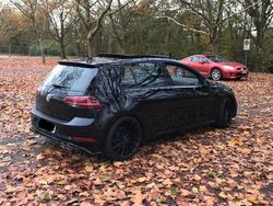 Schwarz Gebraucht 2017 VW Golf VII Sound Limousine | 22.500 € (Fairer Preis)