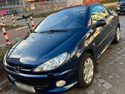 Blau Gebraucht 2006 Peugeot 206 CC Cabrio | 1.800 € (Fairer Preis)