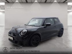 Grau Gebraucht 2024 Mini Cooper S Kleinwagen | 30.995 € (Etwas zu teuer)