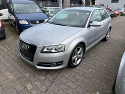 Silber Gebraucht 2012 Audi A3 Ambiente Limousine | 5.900 € (Superpreis)