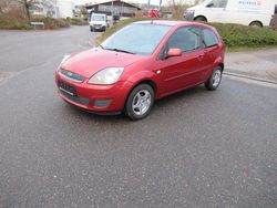 Rot Gebraucht 2007 Ford Fiesta Style Kleinwagen | 2.990 € (Fairer Preis)