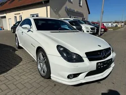 Weiß Gebraucht 2005 Mercedes CLS55 AMG AMG Limousine | 16.990 €