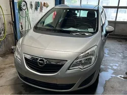 Starsilber iii m2 Gebraucht 2010 Opel Meriva Edition Van / Kleinbus | 5.600 € (Fairer Preis)