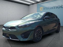 Grün Neu 2025 Kia Ceed Kleinwagen | 28.549 € (Etwas zu teuer)