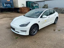 Weiß Gebraucht 2023 Tesla Model 3 RWD Limousine | 29.990 € (Fairer Preis)