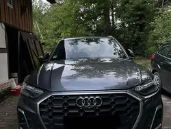 Grau Gebraucht 2022 Audi Q5 S-Line SUV | 42.000 € (Fairer Preis)