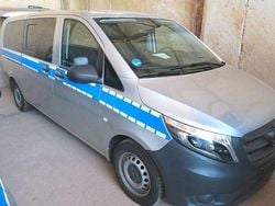 Brillantsilber Gebraucht 2020 Mercedes Vito Van / Kleinbus | 24.990 € (Fairer Preis)
