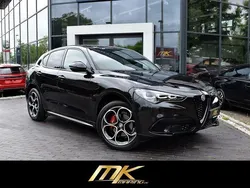 Nero vulcano, metallic Gebraucht 2024 Alfa Romeo Stelvio Veloce SUV | 42.790 € (Fairer Preis)