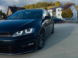 Gebraucht 2015 VW Golf VII R-line Limousine | 16.500 €
