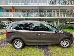 Braun Gebraucht 2016 Seat Alhambra Style Van / Kleinbus | 17.500 € (Superpreis)