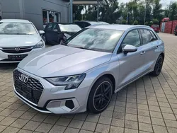 Silber Gebraucht 2022 Audi A3 Sportback Kleinwagen | 24.999 € (Guter Preis)