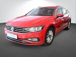 Rot Gebraucht 2022 VW Passat Business Limousine | 22.890 € (Fairer Preis)