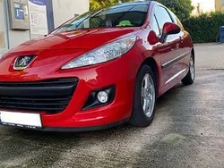 Rot Gebraucht 2011 Peugeot 207 Urban Move Limousine | 1.050 € (Superpreis)
