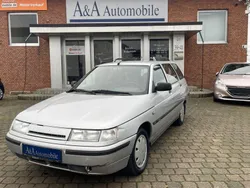 Silber Gebraucht 2005 Lada 2111 Kombi | 1.980 €