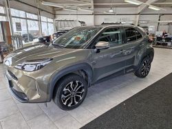 Braun Gebraucht 2022 Toyota Yaris Cross Connect Style SUV | 20.890 € (Fairer Preis)