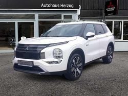 Weiß Neu 2025 Mitsubishi Outlander P-HEV Edition SUV | 46.190 € (Superpreis)