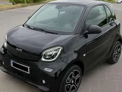Schwarz Gebraucht 2020 Smart ForTwo Electric Drive Prime Coupé | 10.400 € (Fairer Preis)