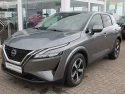 Grau Gebraucht 2024 Nissan Qashqai N-Connecta SUV | 28.900 € (Fairer Preis)