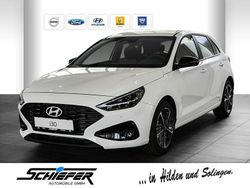 Weiß Neu 2025 Hyundai i30 Advantage Limousine | 24.490 € (Etwas zu teuer)