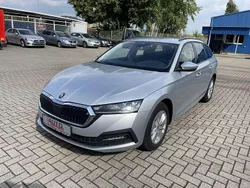 Silber Gebraucht 2021 Skoda Octavia Ambition Kombi | 14.999 € (Etwas zu teuer)