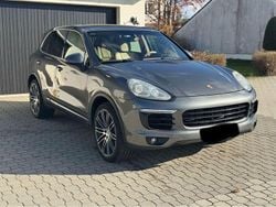 Grau Gebraucht 2015 Porsche Cayenne Platinum Edition SUV | 21.900 € (Fairer Preis)