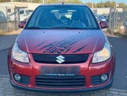 Rot Gebraucht 2009 Suzuki SX4 Limousine | 3.750 € (Fairer Preis)