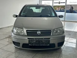 Grau Gebraucht 2003 Fiat Punto Dynamic Kleinwagen | 1.700 €
