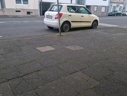 Weiß Gebraucht 2009 Skoda Fabia Limousine | 3.499 € (Etwas zu teuer)